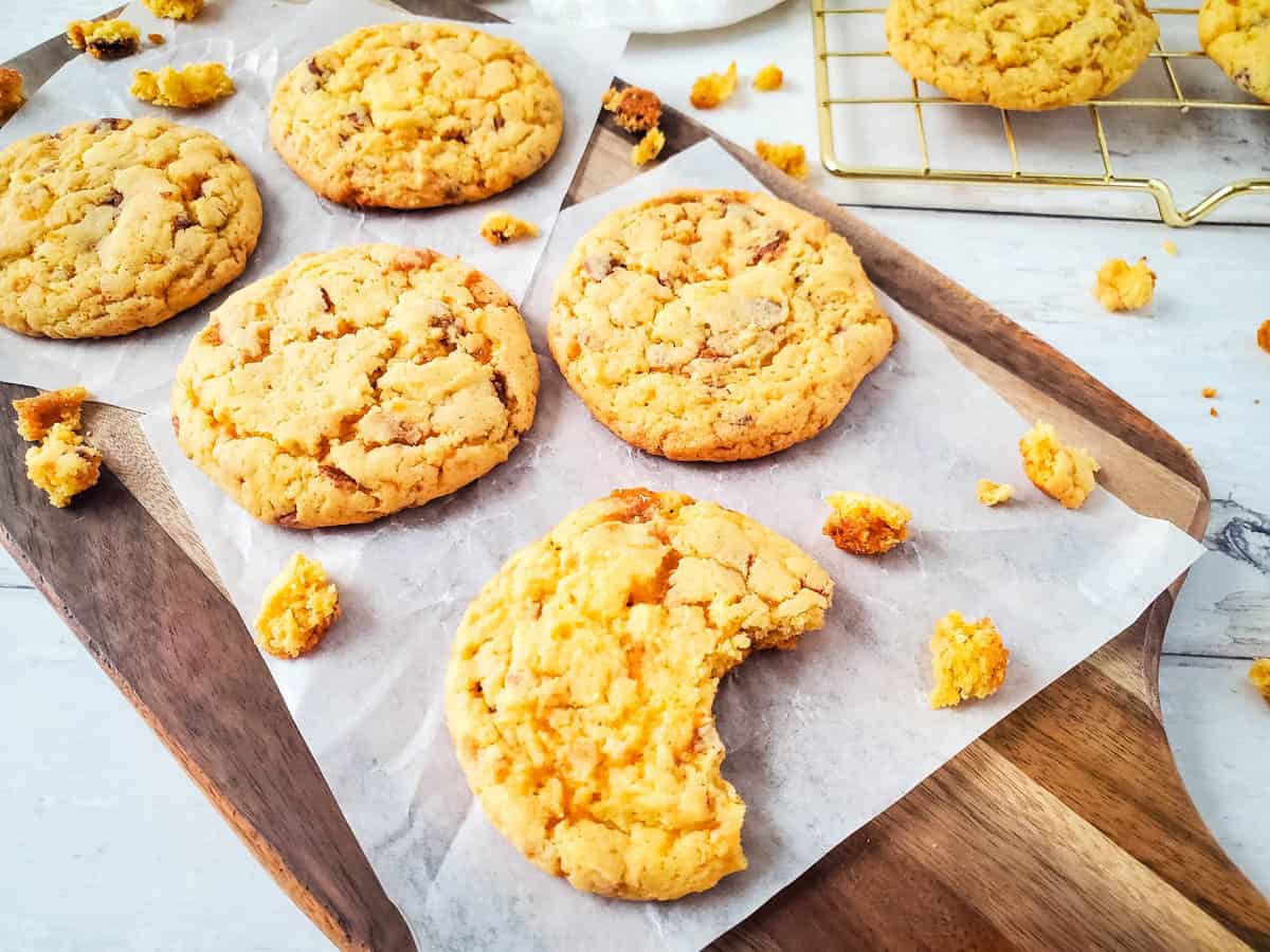 BUTTERFINGERS CAKE MIX COOKIES