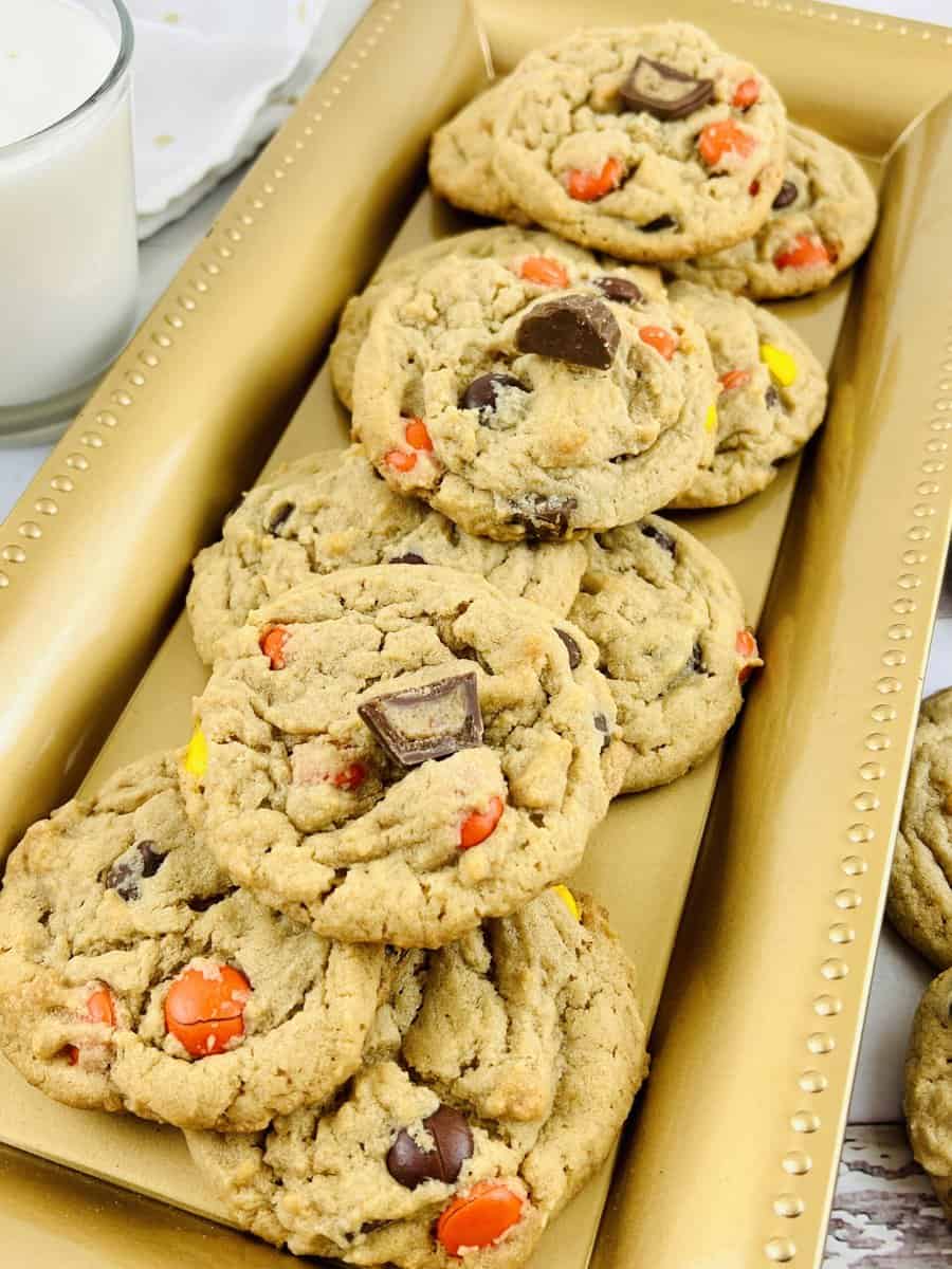 REESE’S PEANUT BUTTER COOKIES